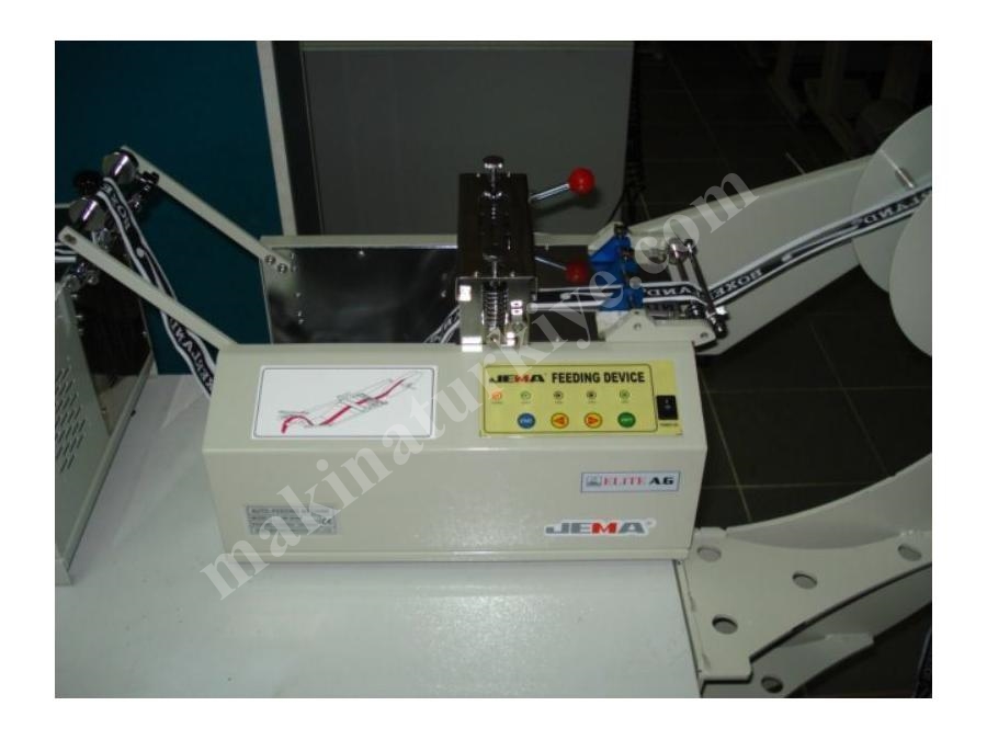 JM 300 M Elektronik Şerit Besleme Makinası 