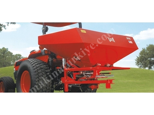 1032 Kg Gübre Atma Makinası