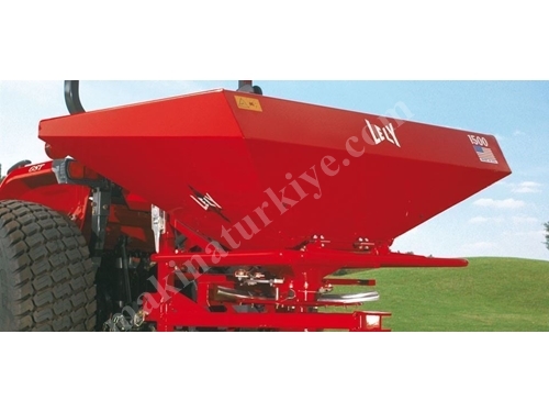 748,5 Kg Gübre Atma Makinası