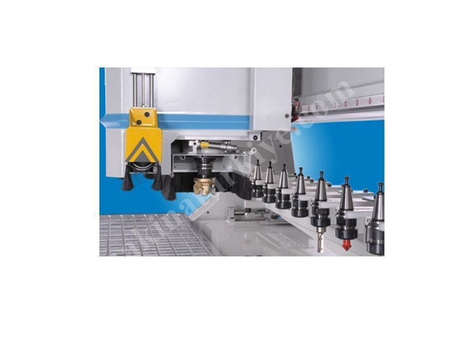 CNC 4222 CNC Ahşap İşleme Ve Oyma Makinası / Processing And Engraving Machine 