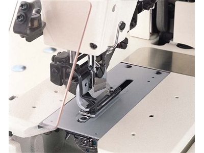 LBH 780U Kilit Dikiş Düz İlik Makinası  - 1