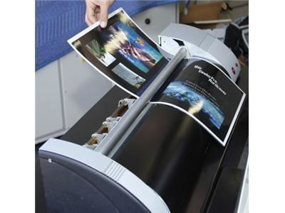 Maxit 24 ½’’ Hotmelt Tutkal Sürme Makinası - 0