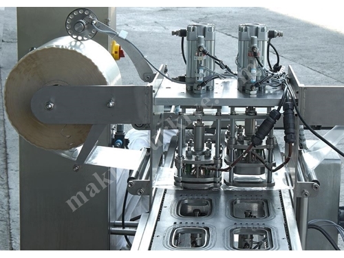 1800-2000 Pieces/Hour Pallet Jacket Closing Machine for Baked Potato