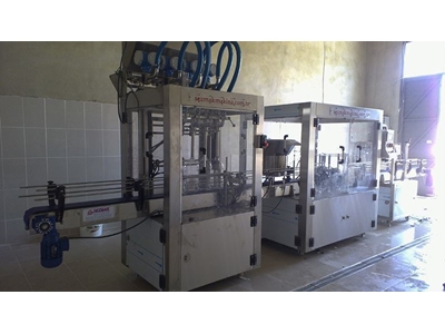18 Gallon Pet Bottle Filling and Capping Machine - 3