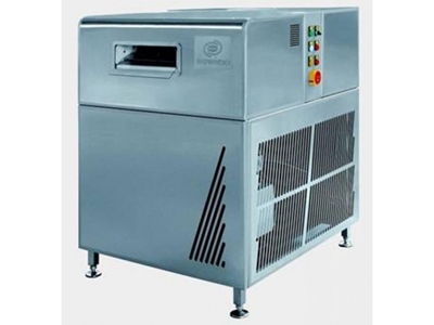 250 kg / 24 hours Flake Ice Machine - 0