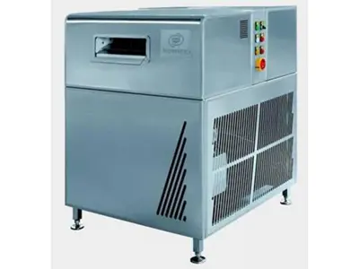 2200 Kg / Day Flake Ice Machine