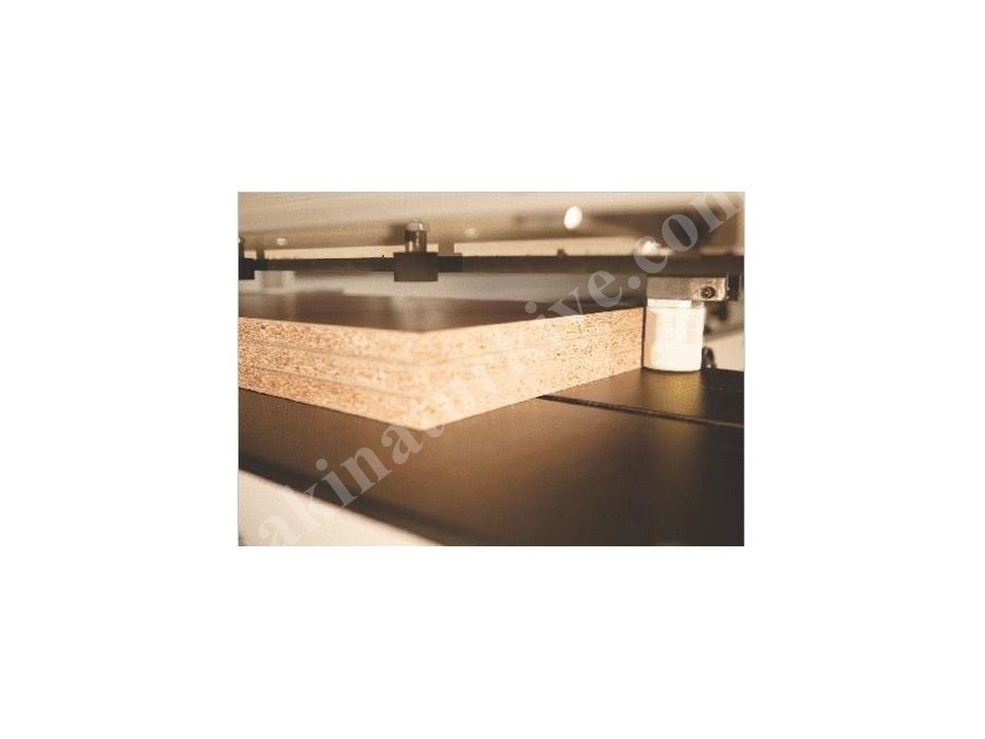 Bilgisayar Kontrollü Panel Ebatlama Makinası 4300 X 4300 Mm