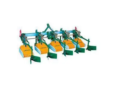 5-Row Cultivator with Hoeing Machine