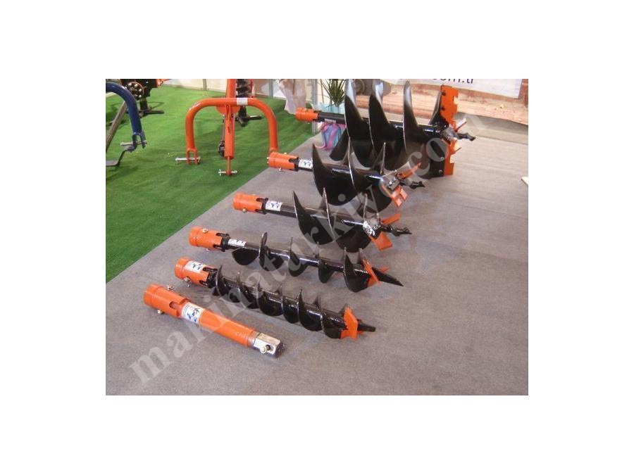 35 Cm Traktör Arkası Toprak Burgusu