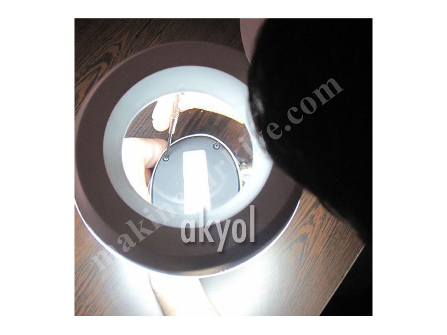 Led Işıklı Masaüstü Büyüteç Akyol 8606L