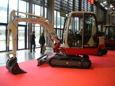 2885 ~ 3090 Kg 24,3 Hp Mini Ekskavatör