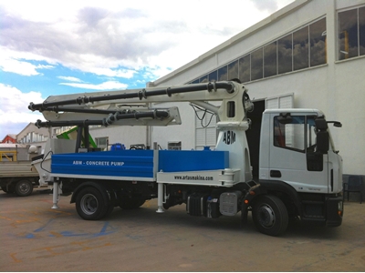 18 Mt Mobil Beton Pompası