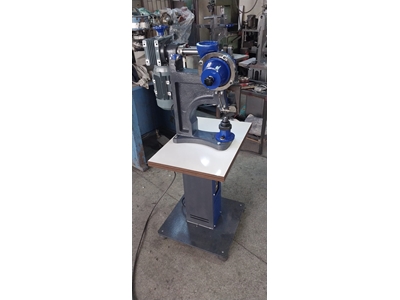 Economic Bird Eye Riveting Machine - 1