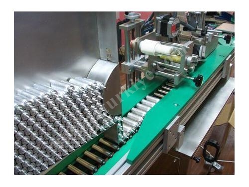 600 ~ 1000 Adet / Saat Otomatik Ürün Etiketleme Ve Sarma Makinası 