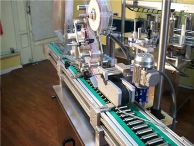 600 ~ 1000 Adet / Saat Şişe Etiketleme Makinası 