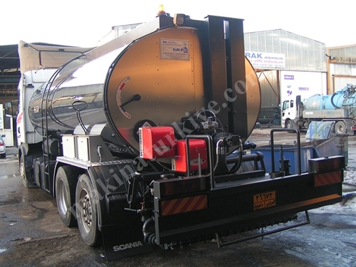 Distributeur d'asphalte manuel avec une largeur de pulvérisation de 2400 à 3600 mm - Vimpo VAD3600 Manuel