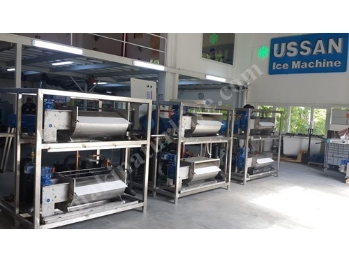 Yaprak Buz Makinası ( Deniz Suyu ) 2000 Kg / Gün