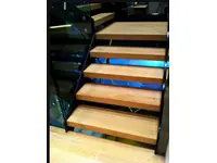 Çelik Kontrüksiyonlu Ahşap Merdiven Hizmetleri