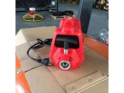 Omuz Tipi Elektrikli Beton Vibratörü - 1