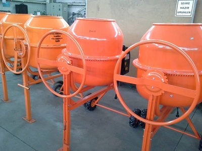Betoniyer Makinası  220 Volt 1 Hp KMS - 1