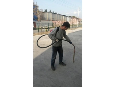 Sırt Tipi Benzinli Vibratör - 1
