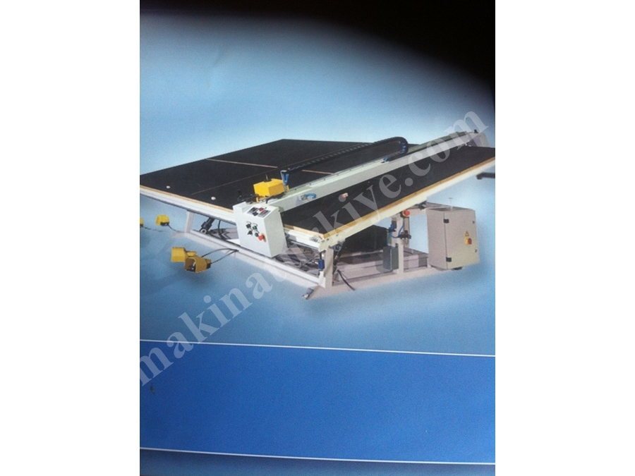 Yarı Otomatik Cam Kesim Masası