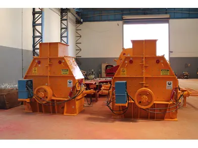Machine à sable concasseur mobile à marteaux GNR650 70-130 tonnes/heure