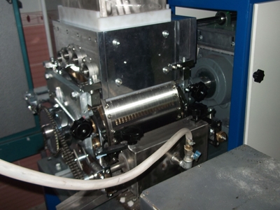 Machine à sucre en cube entièrement automatique Özmensan Clk80 - 6