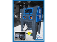 Vacuum Cabin Sandblasting Machine