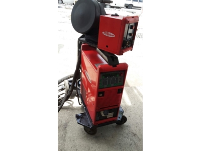 Kiralık Fronius Marka 320 Amper Mig/Mag Kaynak Makinası - 1