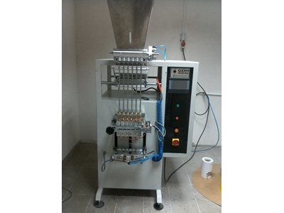 5 Channel Stick Sugar Packaging Machine - 1