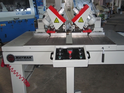 Kasa Ebatlama Açılı Gönye Delik Makinası  Maymak Makina  Maymak Makina  1 - 7
