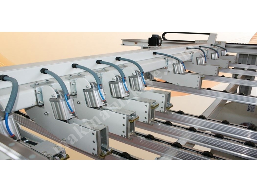 Otomatik Asansörlü Ebatlama Makinesi Ayza Mızrak - Lanza 5