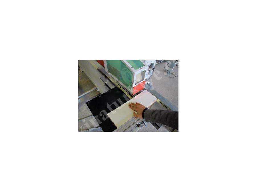 Turanlar - T-Eb 801 Full Otomatik Kenar Bantlama Makinesi