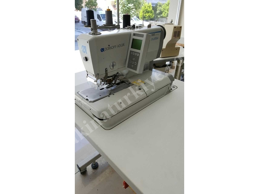 Durkopp Adler 580-321 Gözlü İlik Makinası