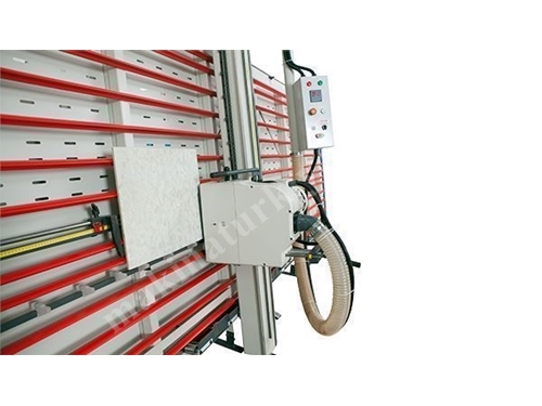 Machine de découpe verticale de panneaux composites DPM2141