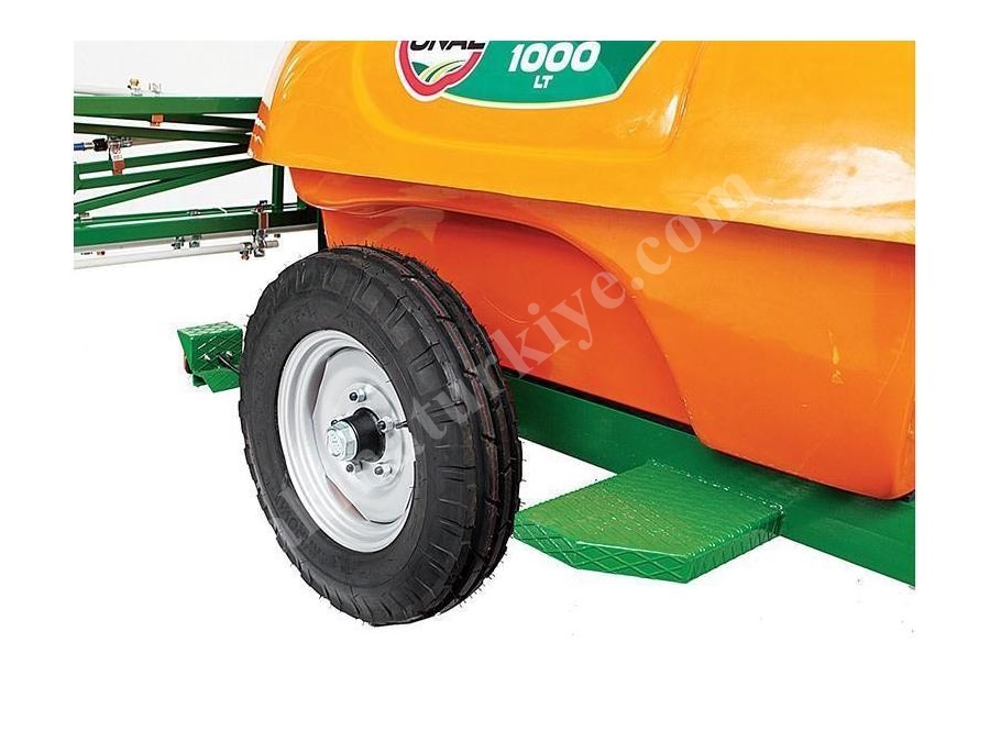 Tarla Pülverizatörü 1000 litre Tarımsal İlaçlama Makinaları - Önallar LEPUS SF-1000