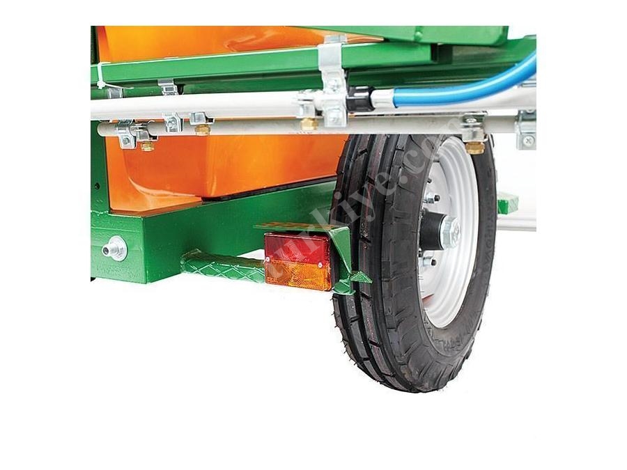 Tarla Pülverizatörü 1000 litre Tarımsal İlaçlama Makinaları - Önallar LEPUS SF-1000