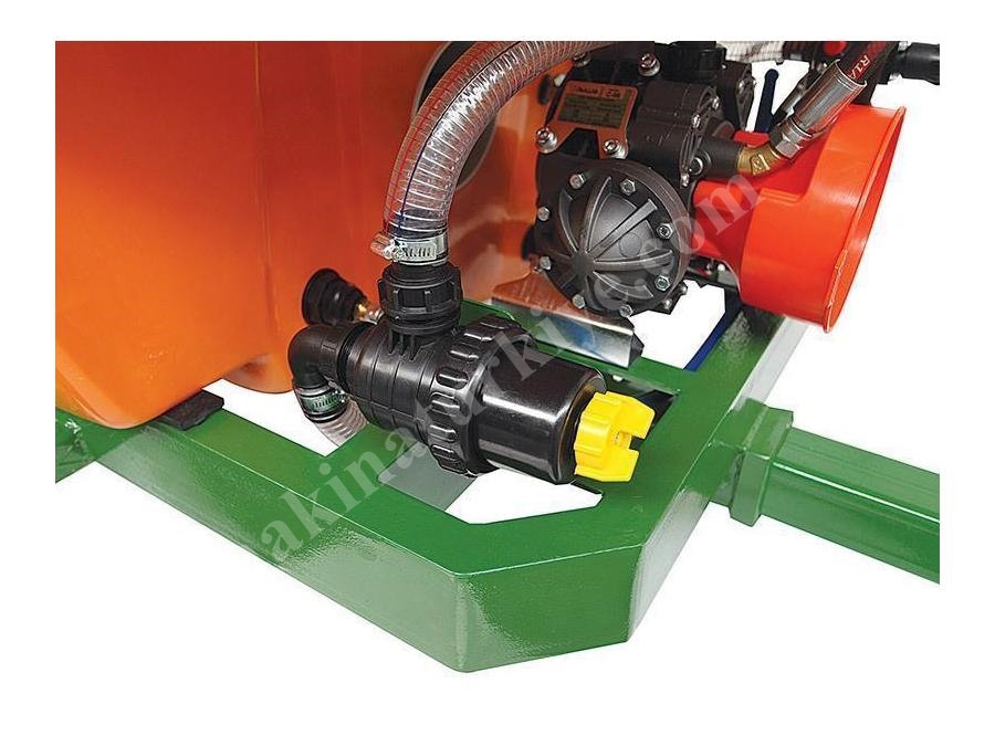 Tarla Pülverizatörü 1000 litre Tarımsal İlaçlama Makinaları - Önallar LEPUS SF-1000