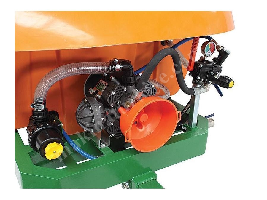 Çim ve Bahçe İlaçlama Makinası 1600 litre - Önallar VITUS F-1600