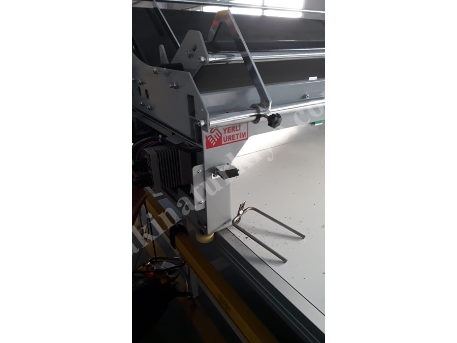 Yarı Otomatik Açık En Kumaş Serim Makinası