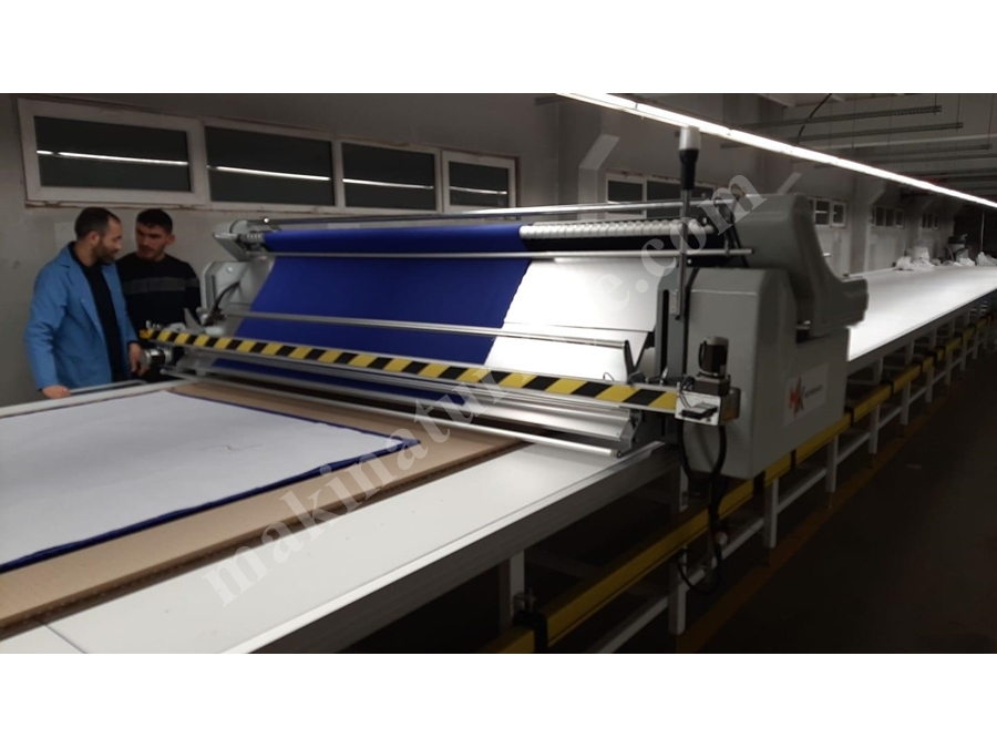 Yarı Otomatik Açık En Kumaş Serim Makinası