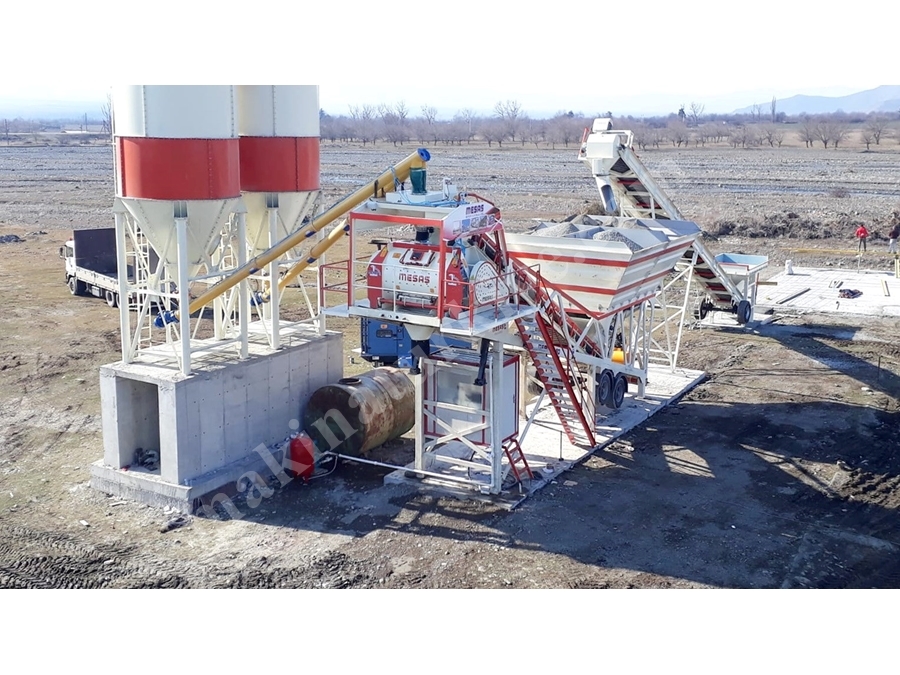 Centrale à béton mobile 100 m3/h