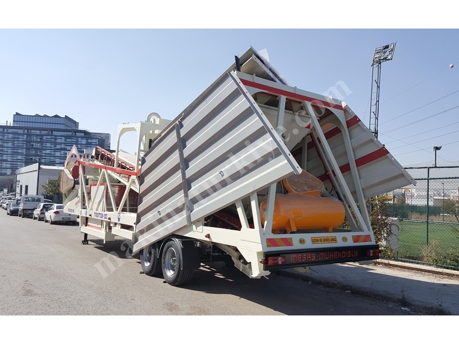 Centrale à béton mobile 100 m3/h