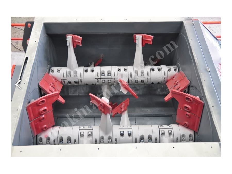 3 m3 Betonmischer (Zwillingsschnecken)