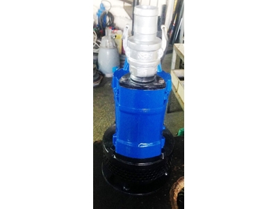 Satılık Dalgıç Pompa, Tsurumi, 2.3 Kw, 25 M3/H, Karıştırıcılı  - 2
