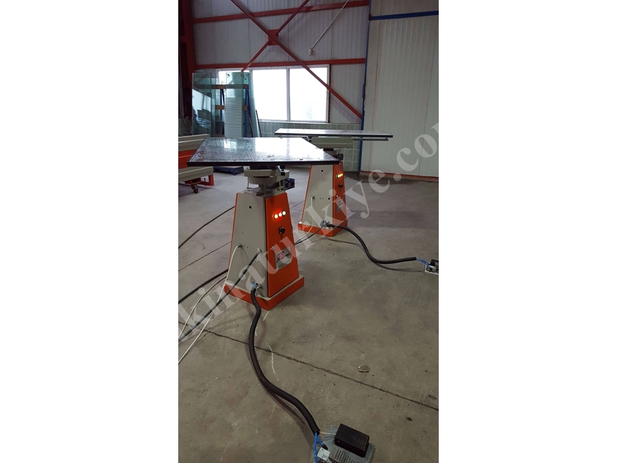 Dikey Cam Kumlama Makinası Dck1600