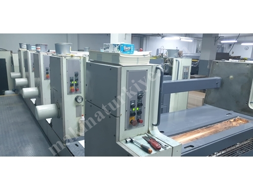 704 3B+Lv Roland 4 Color Offset Printing Machine with Varnishing Unit