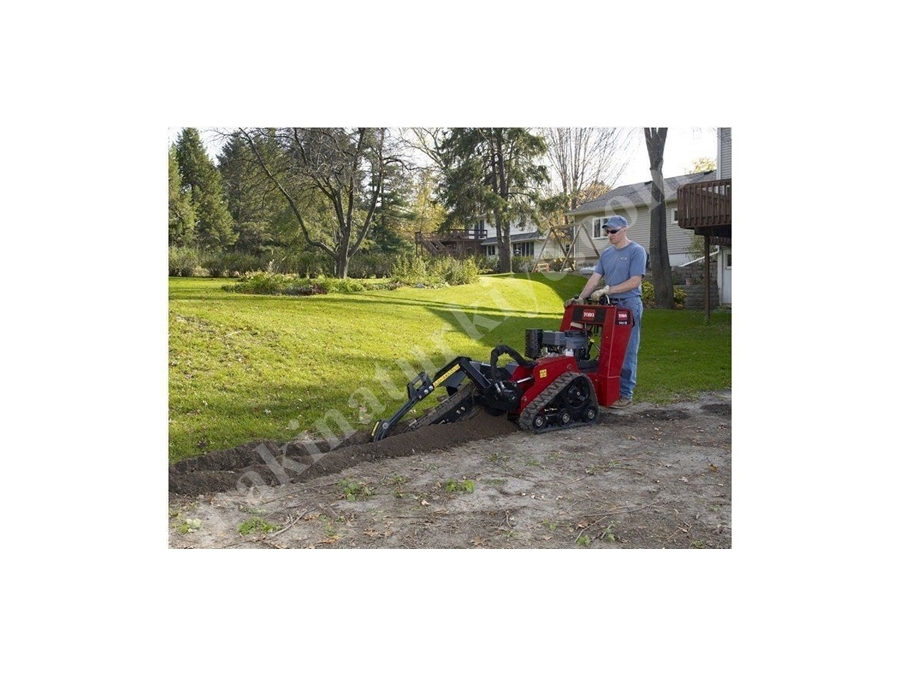 TRX 20 Kendi Yürür Kanal Açma Makinası 