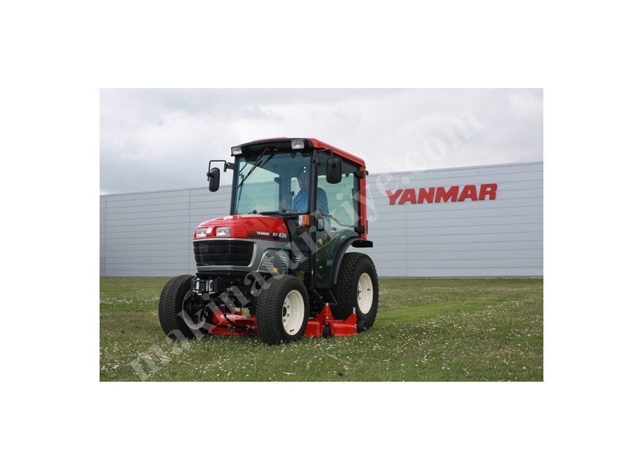 Yanmar EF 233 M 4WD Kompakt Bahçe Traktörü